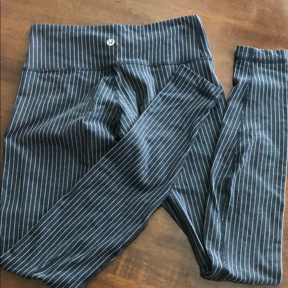 Lululemon wonder under